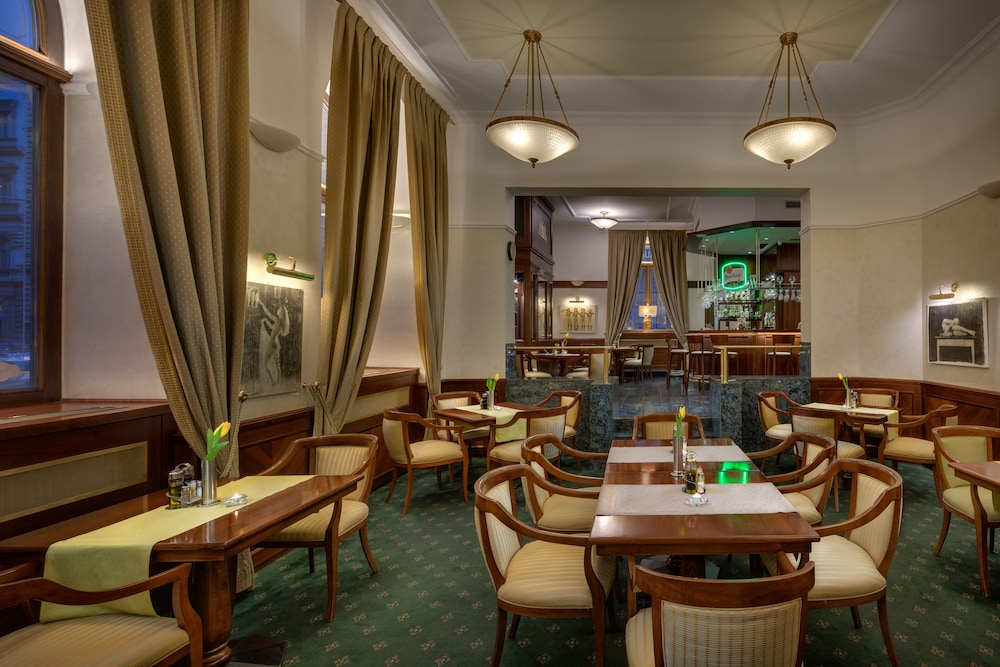 Boutique Hotel Seven Days 43/50