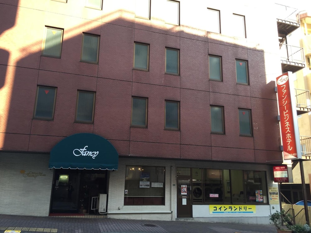 Fancy Business Hotel 4/43