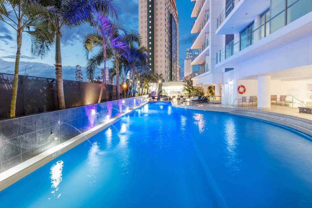 Wyndham Hotel Surfers Paradise 1/53