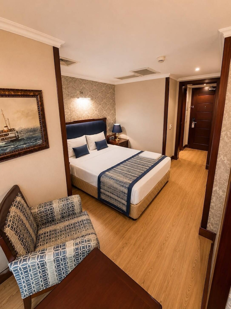 Boutique Princess Hotel 14/87
