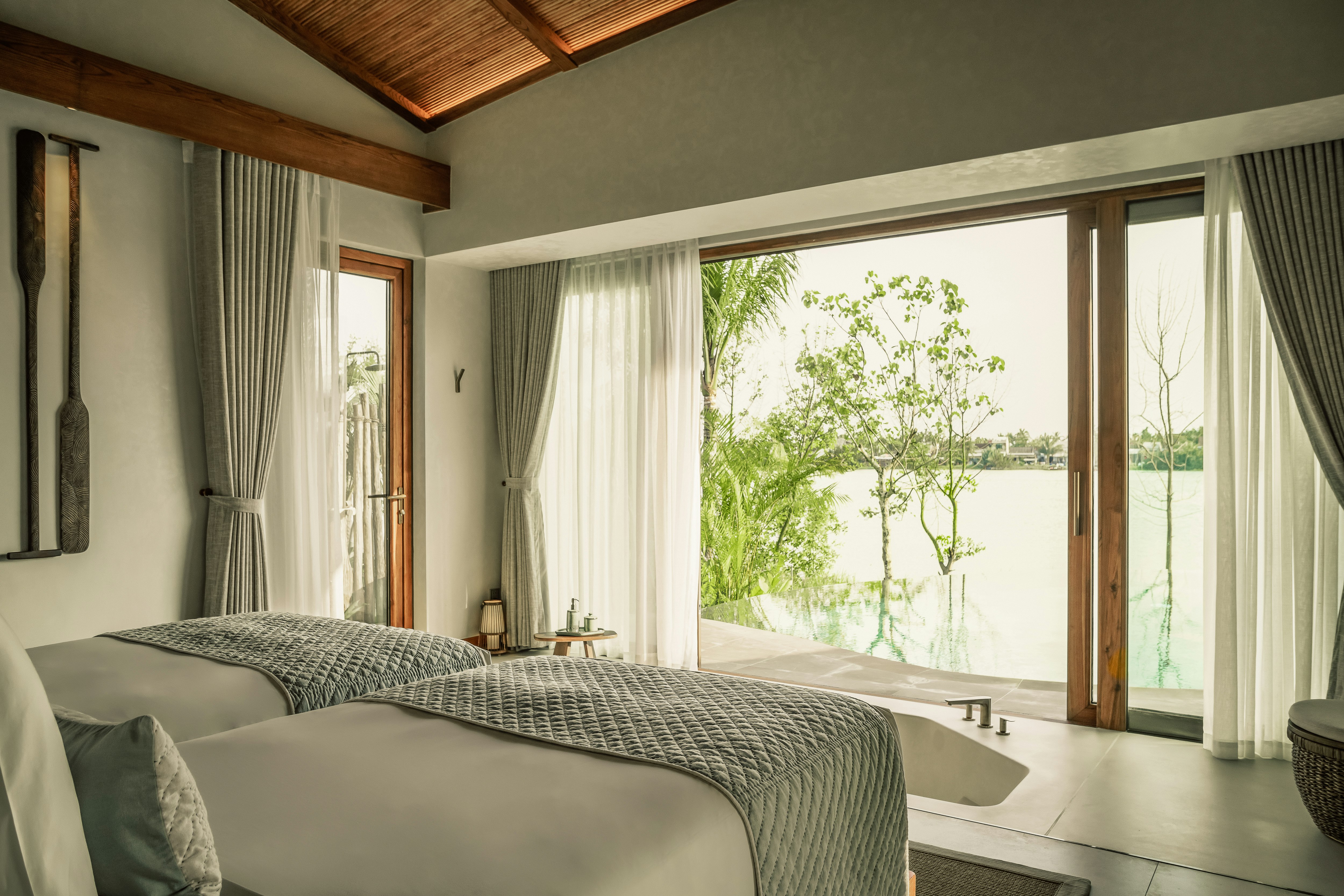 Pool, River, Villa, Twin Beds