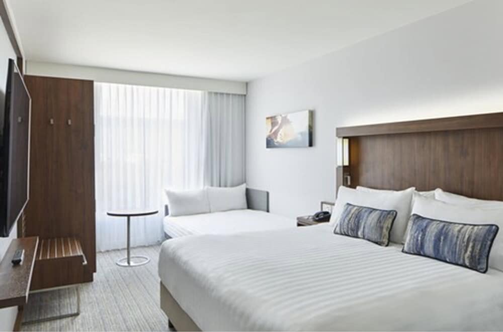 Courtyard by Marriott Inverness Airport 14/44