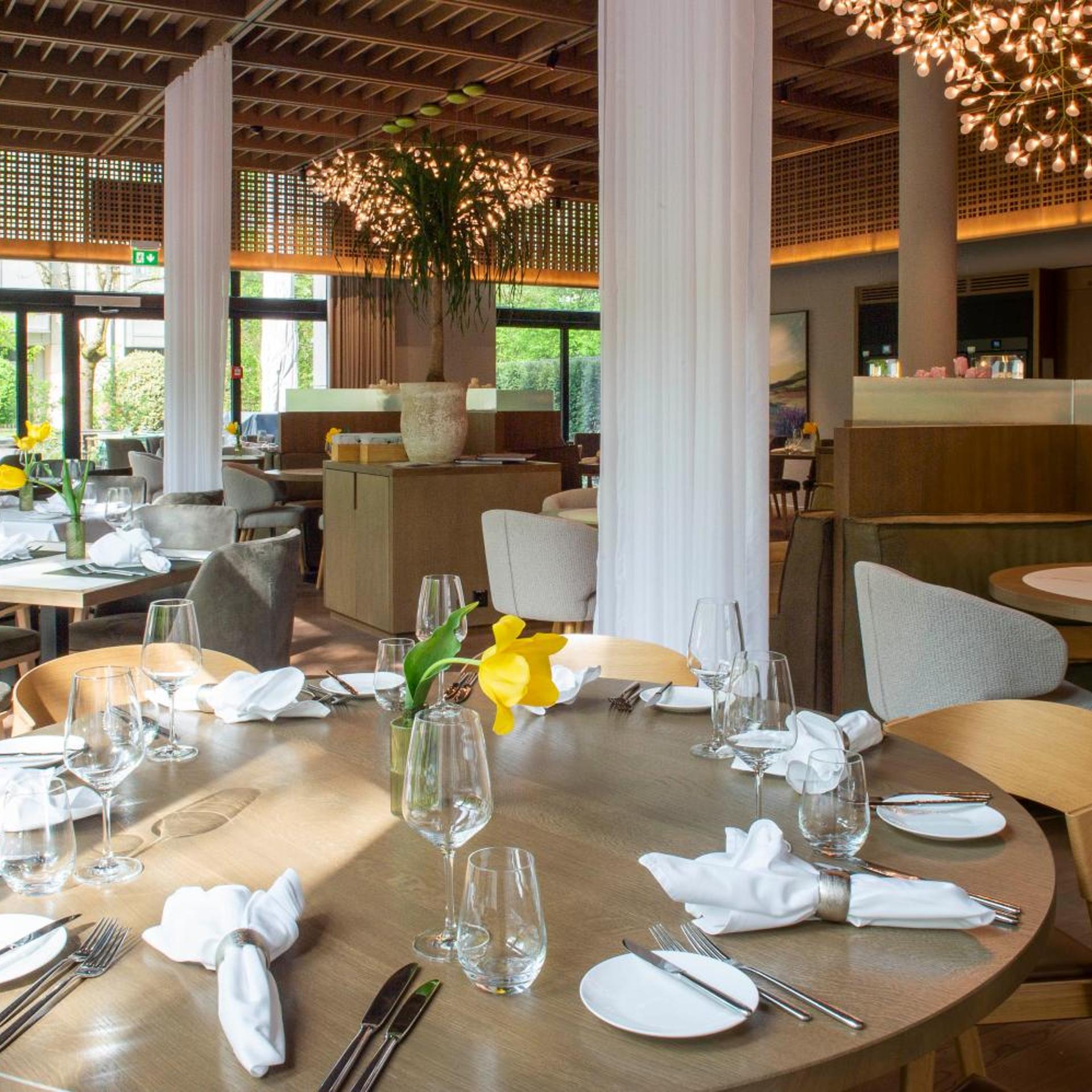 Parkhotel Zug 33/52