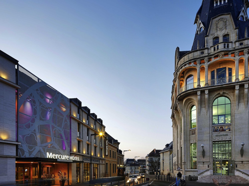 Mercure Chartres Cathedrale 8/67