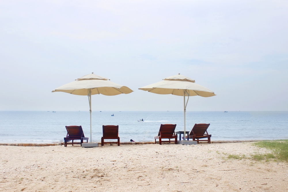 Lotus Garden Resort 48/55