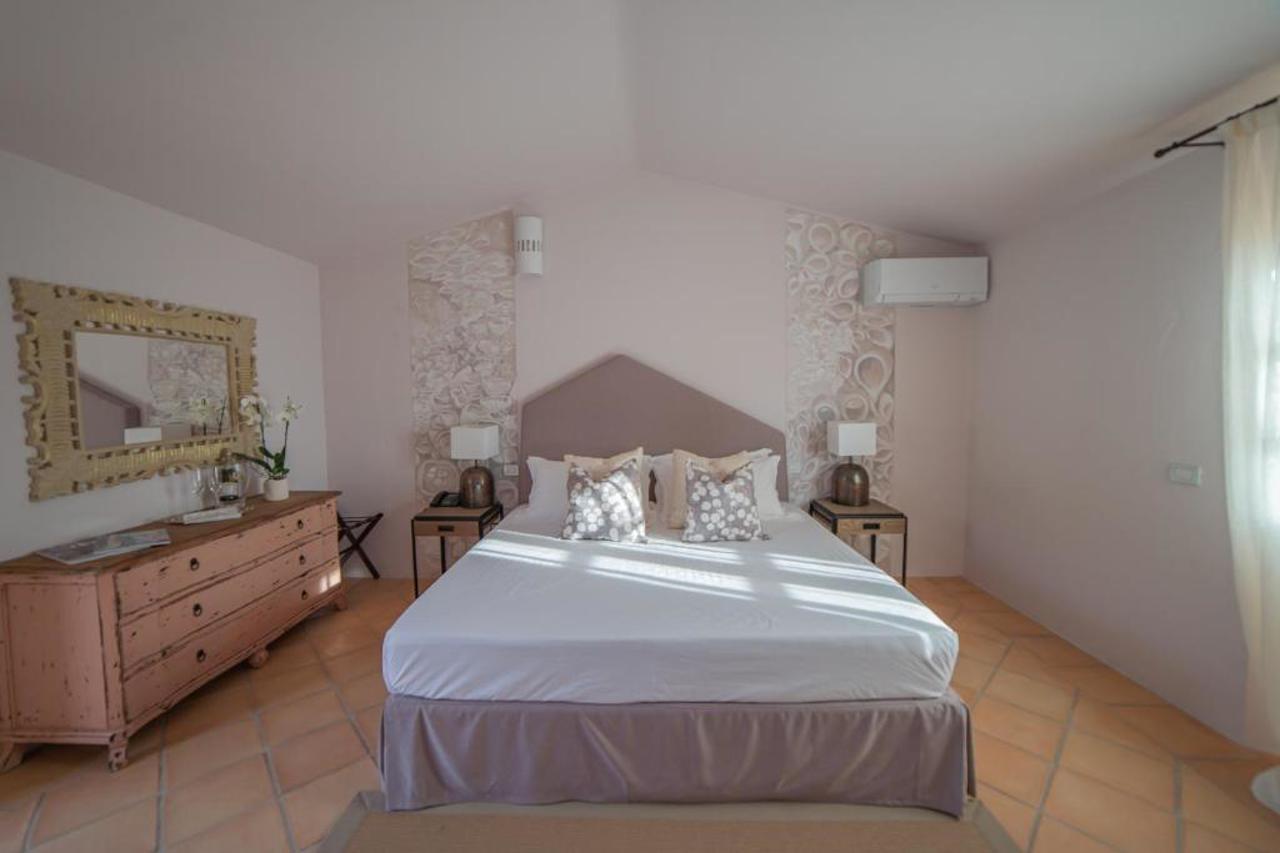 HOTEL BORGO SMERALDO 20/32