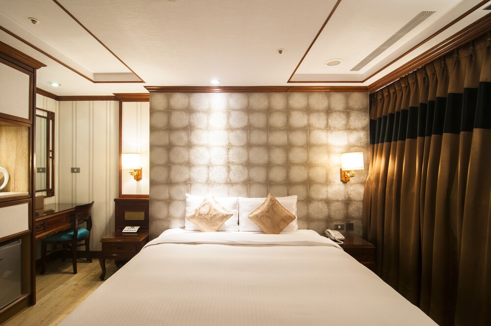 Classic Double Room.