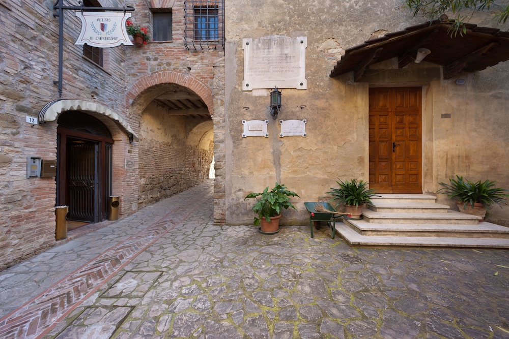 Relais Il Canalicchio 42/50