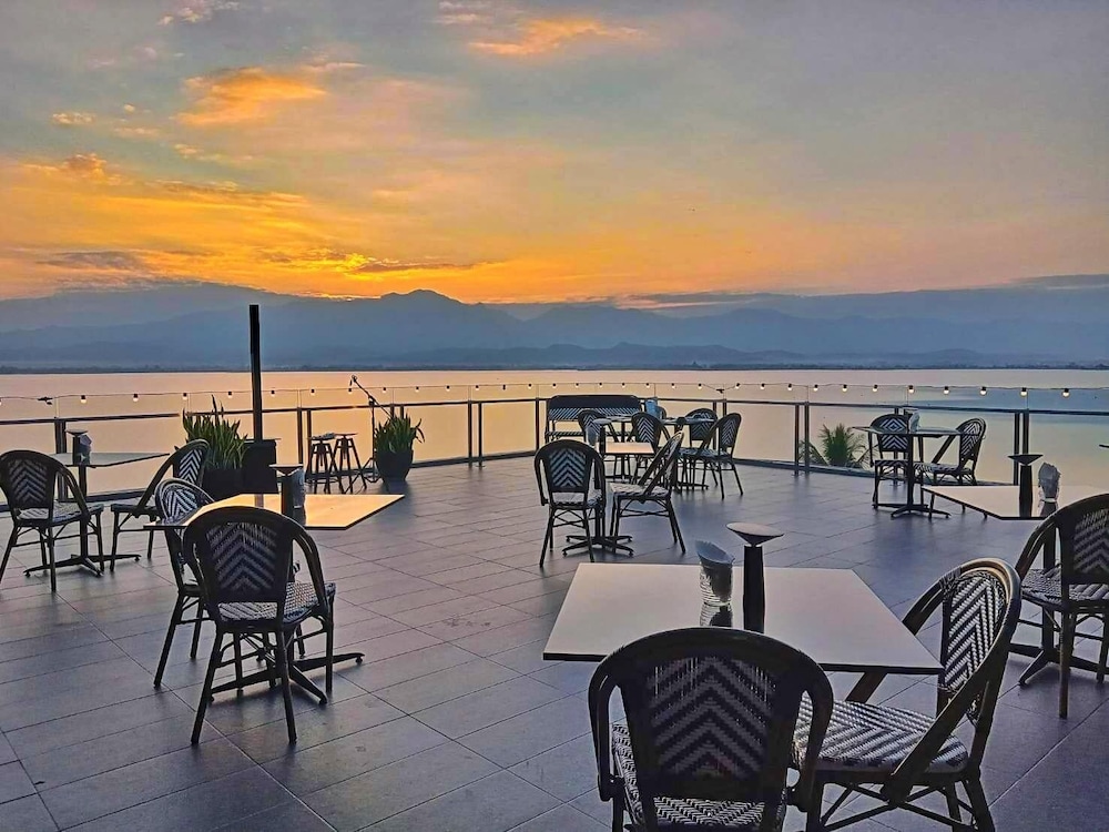 M2 Hotel Waterside 19/24