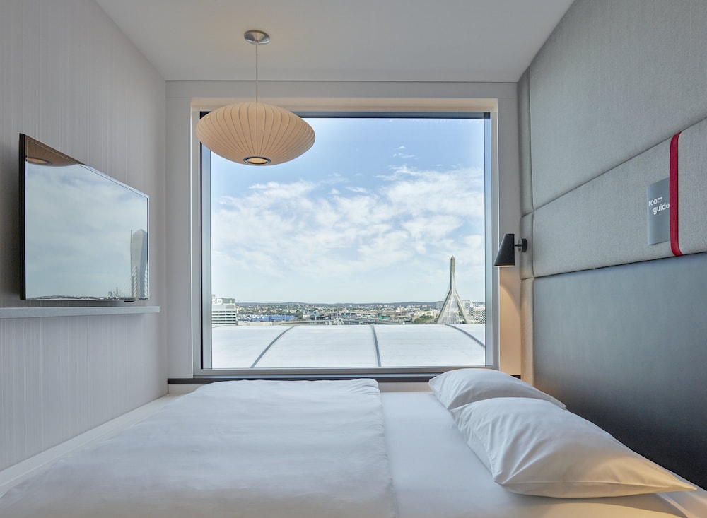 citizenM Boston North Station 12/57