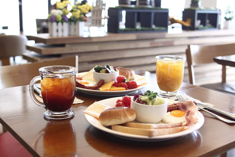 Tongyeong Anchovy Tourist Hotel 30/36