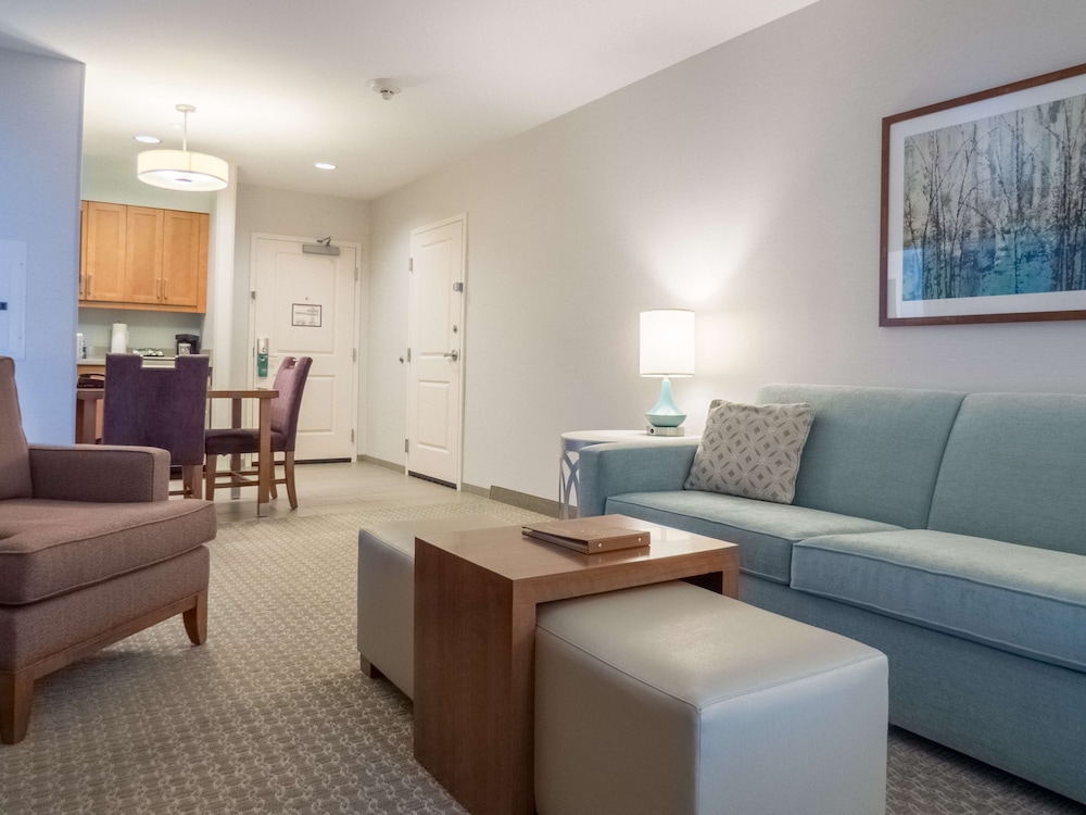 Homewood Suites By Hilton Gateway Hills Nashua 26/42