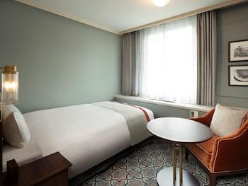 Renovated, Double Bed, Small, Main Building