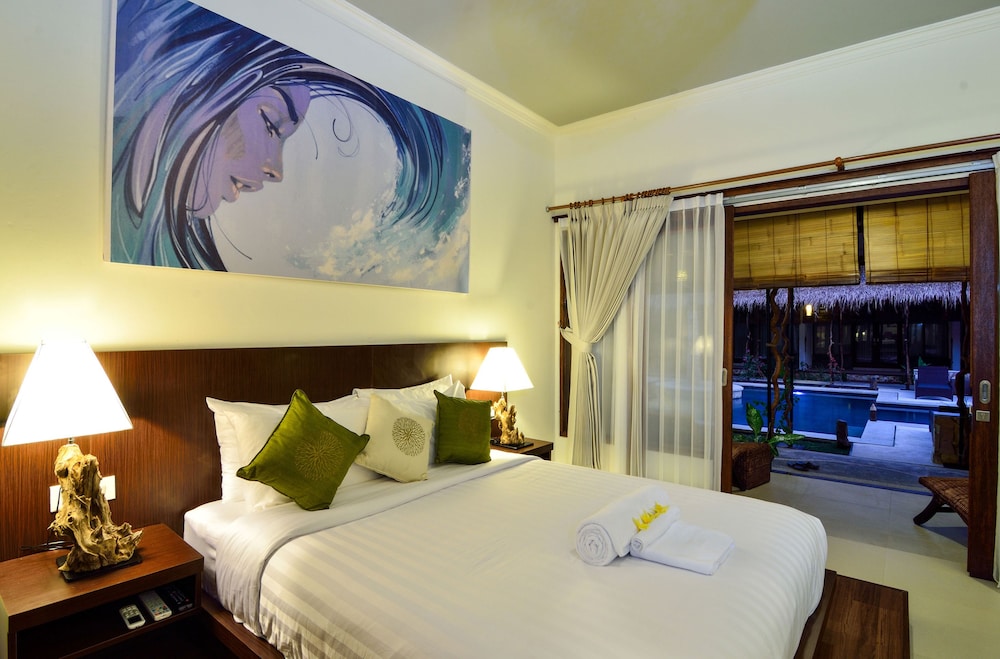 KIES VILLAS LOMBOK 17/67