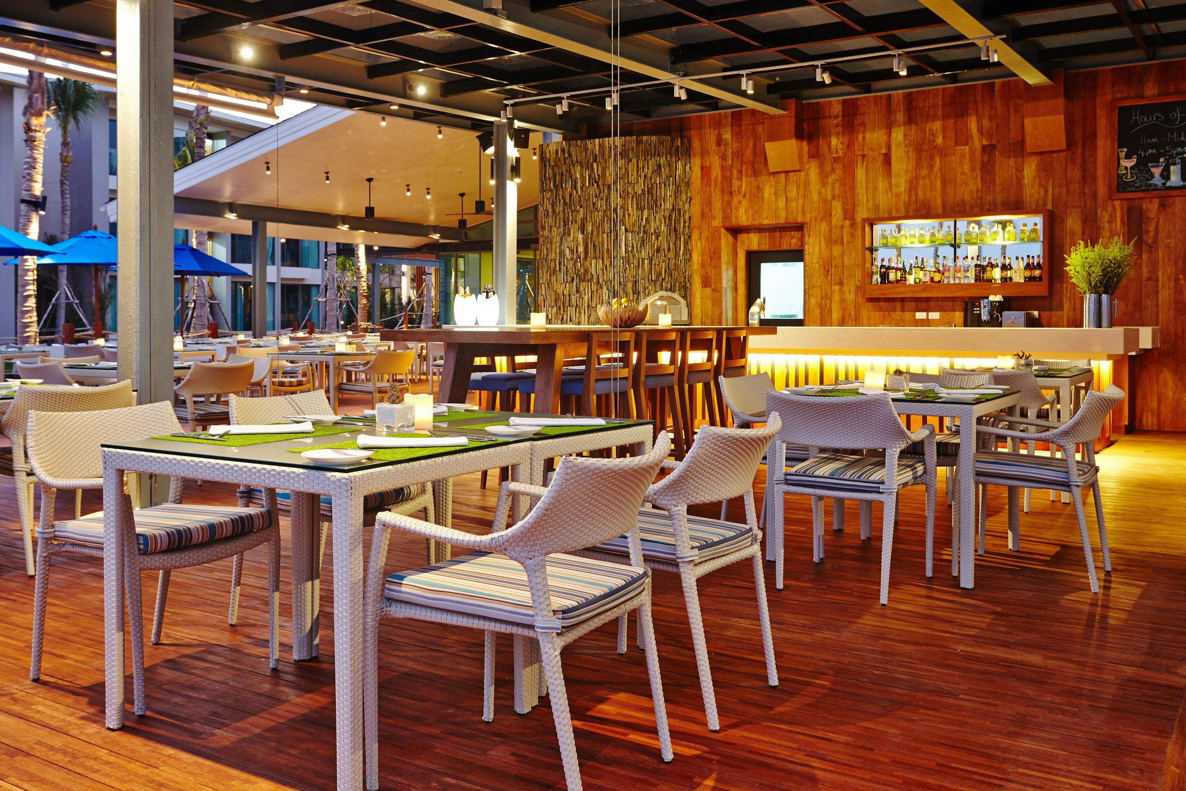 OZO Chaweng Samui 58/79