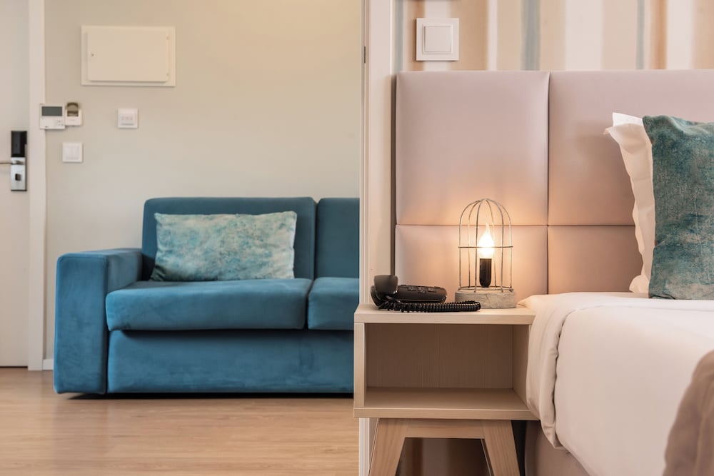 Essence Inn Marianos 45/67