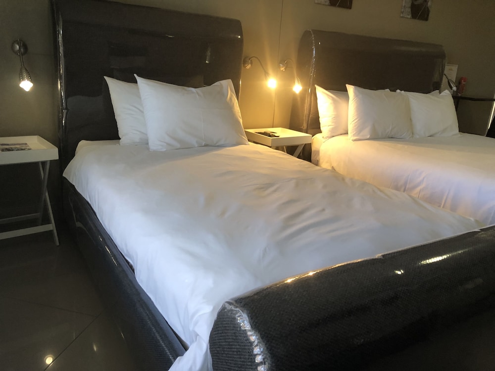City Lodge Boutique Hotel 9/46