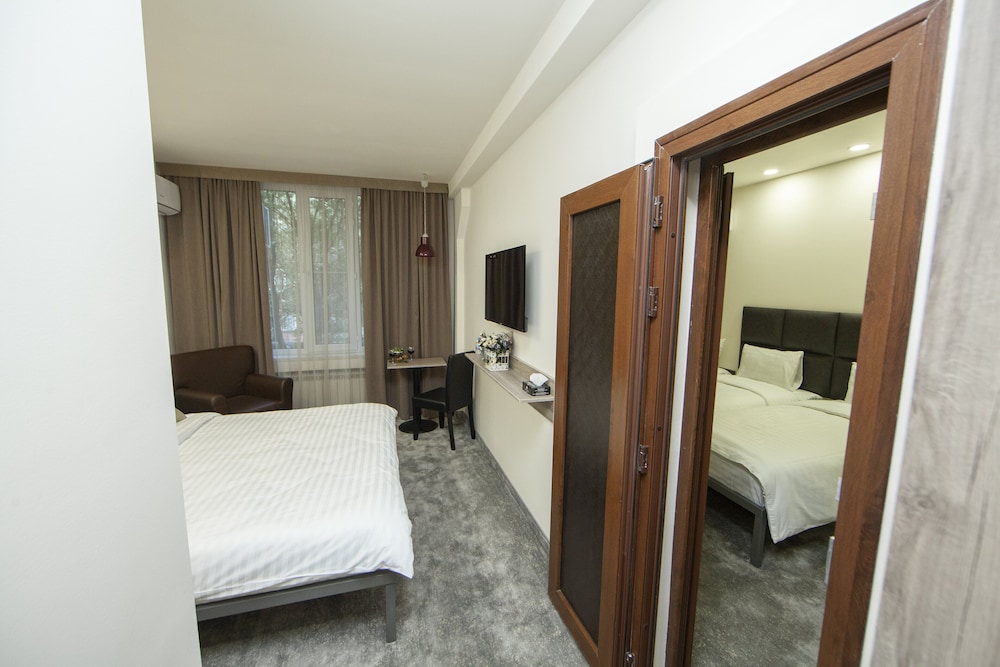 Median Hotel City Center Yerevan 8/57