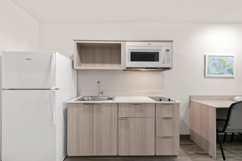 WoodSpring Suites Chandler Phoenix Medical Center 22/31