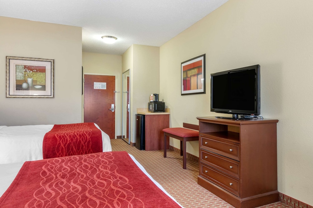 Comfort Inn Powell - Knoxville North 16/40