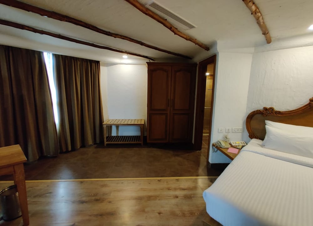 Shravanthi Sarovar Portico Bengaluru 19/50