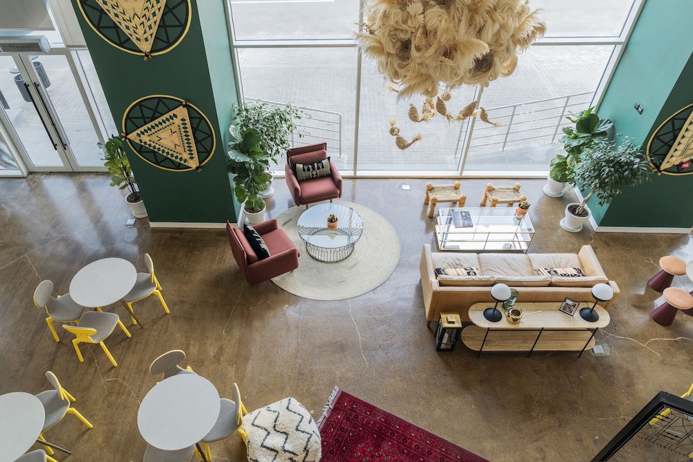 Shada Hotel Shatea 56/63