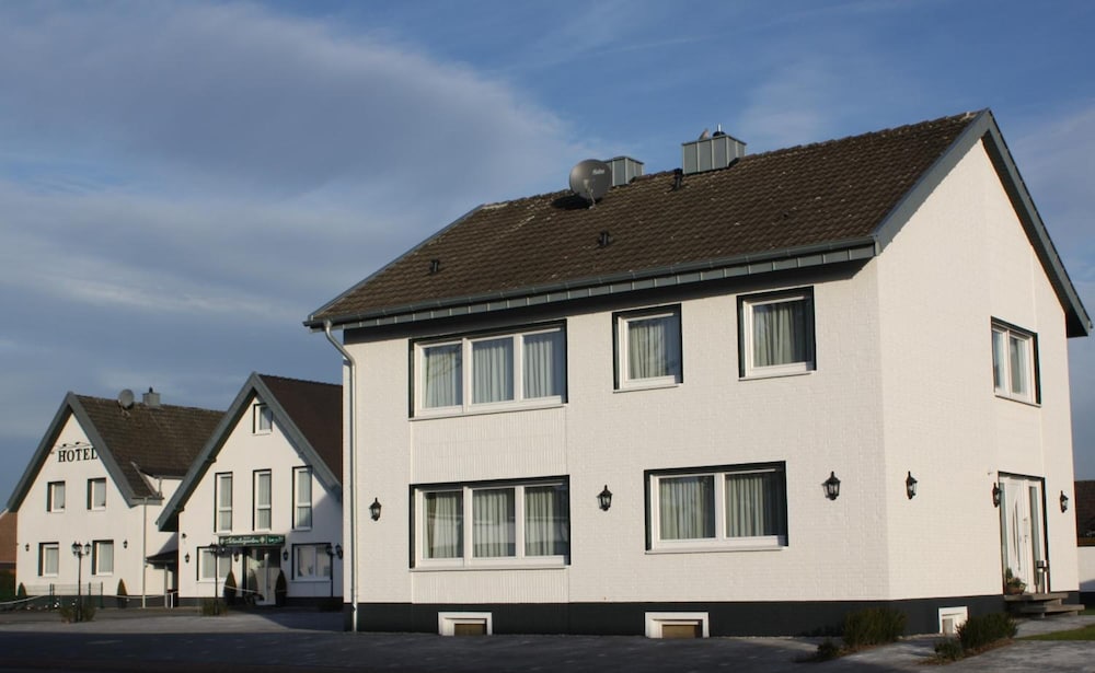 Hotel am Wintergarten 1/30