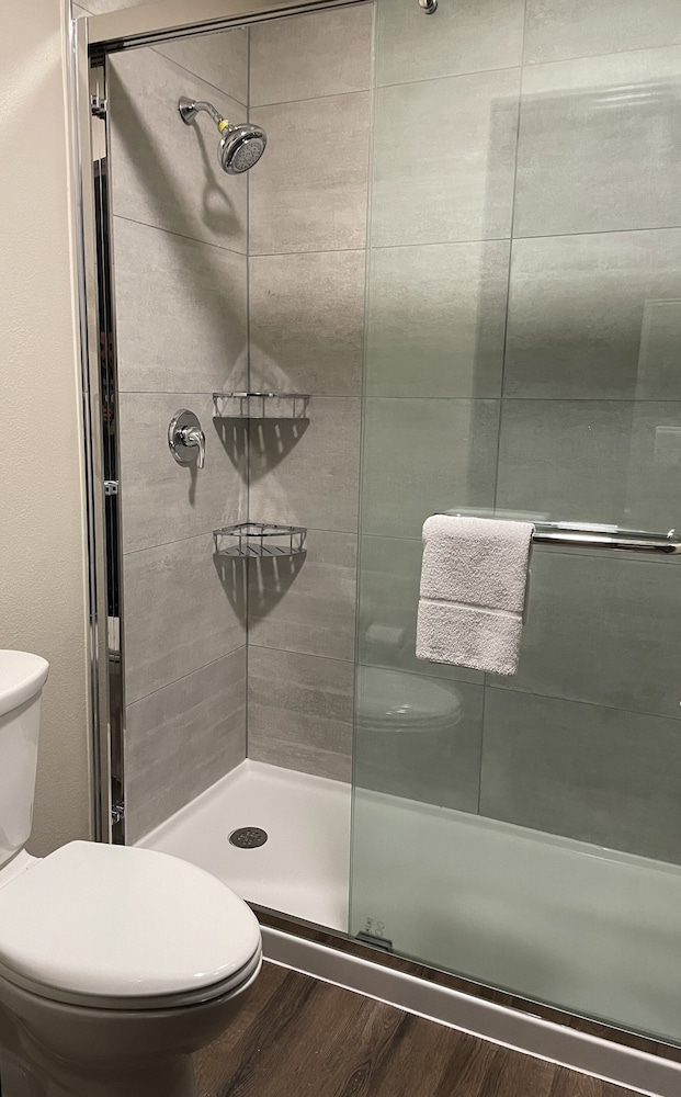 Best Western Fishkill Inn and Suites 19/53