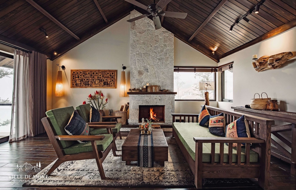 Ville De Mont Mountain Resort 30/50