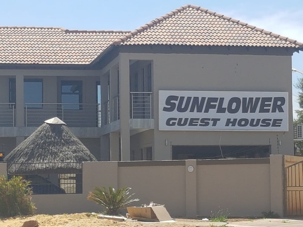 Sunflower Guesthouse 3/33