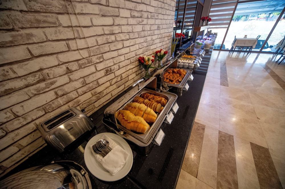 Grand Itimat Hotel 37/60