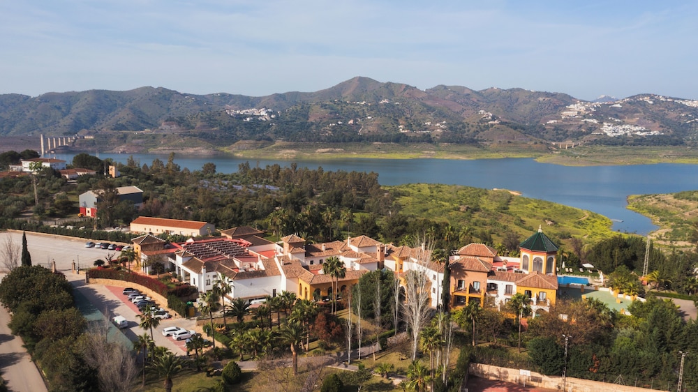B bou Hotel La Vinuela & Spa 59/66