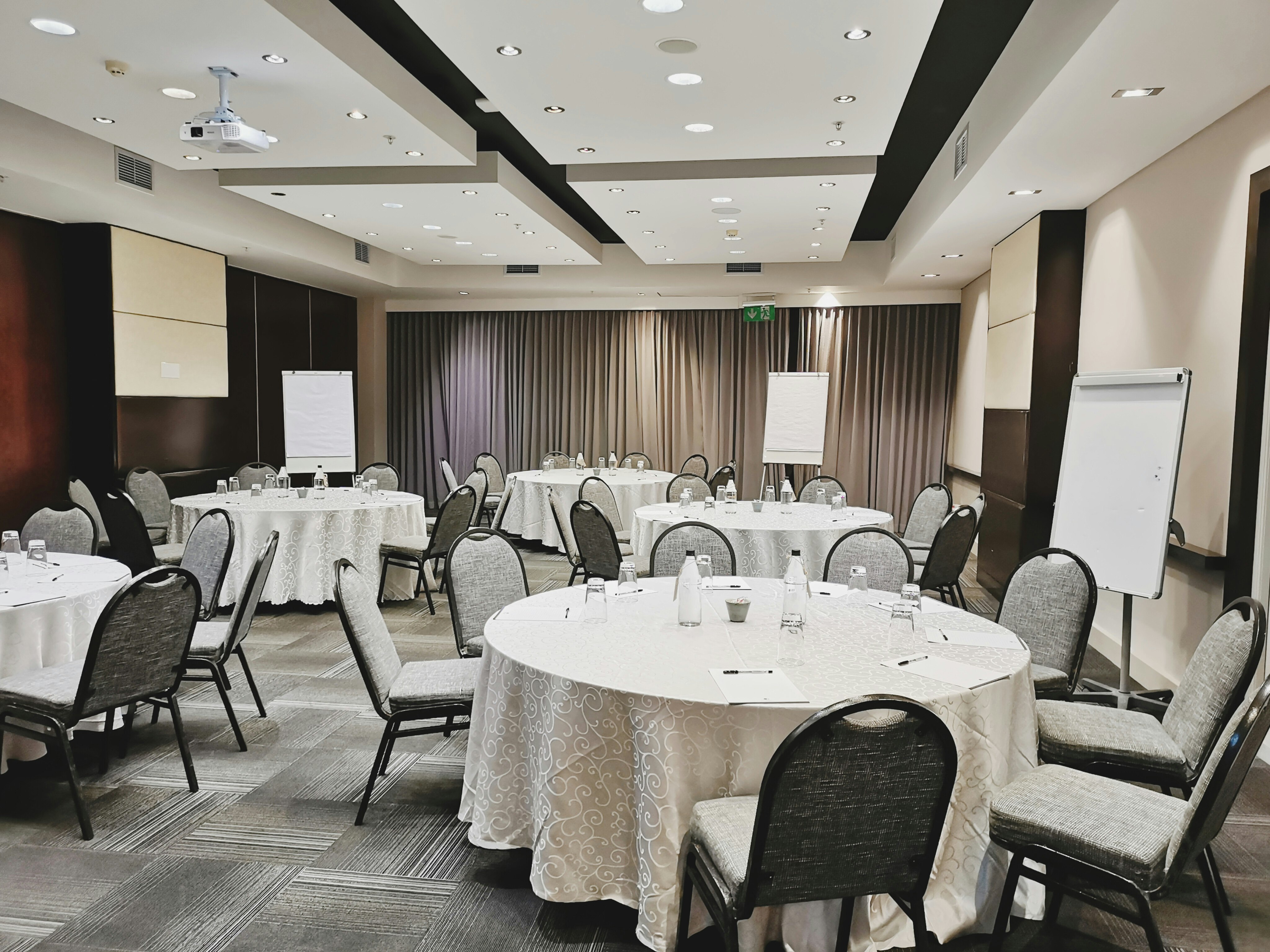 Doubletree By Hilton Cape Town - Upper Eastside 48/50