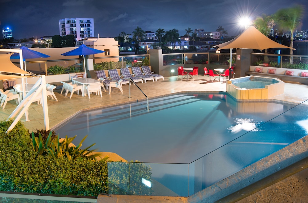 Tiki Hotel Apartments Surfers Paradise 59/71