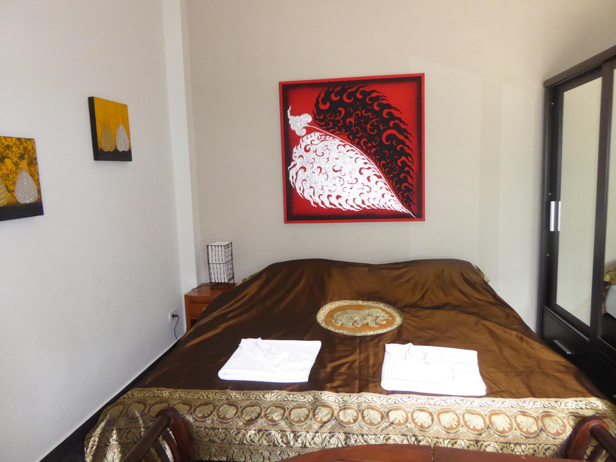 3 Bedrooms, Garden View