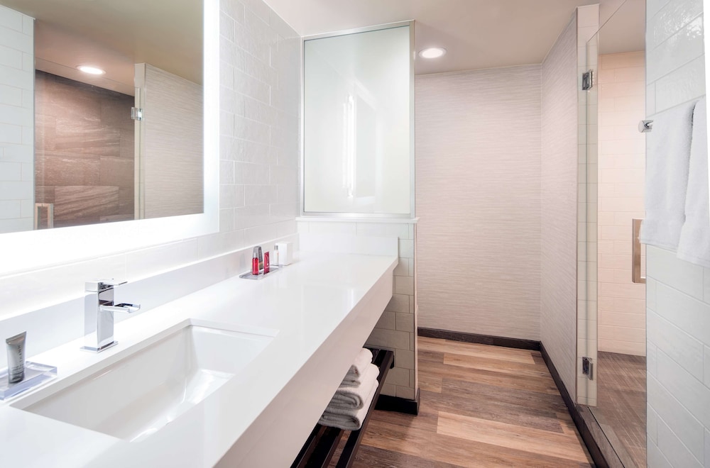 Hilton Denver City Center 23/89