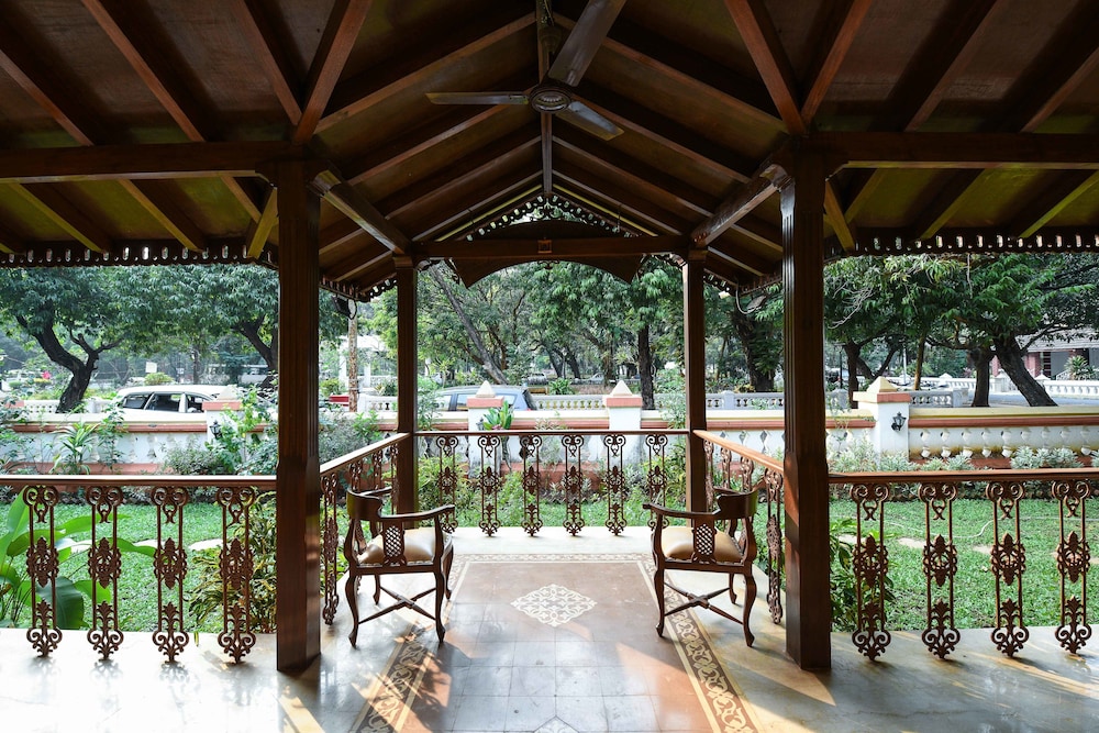 Surya Kiran Heritage Hotel 48/50