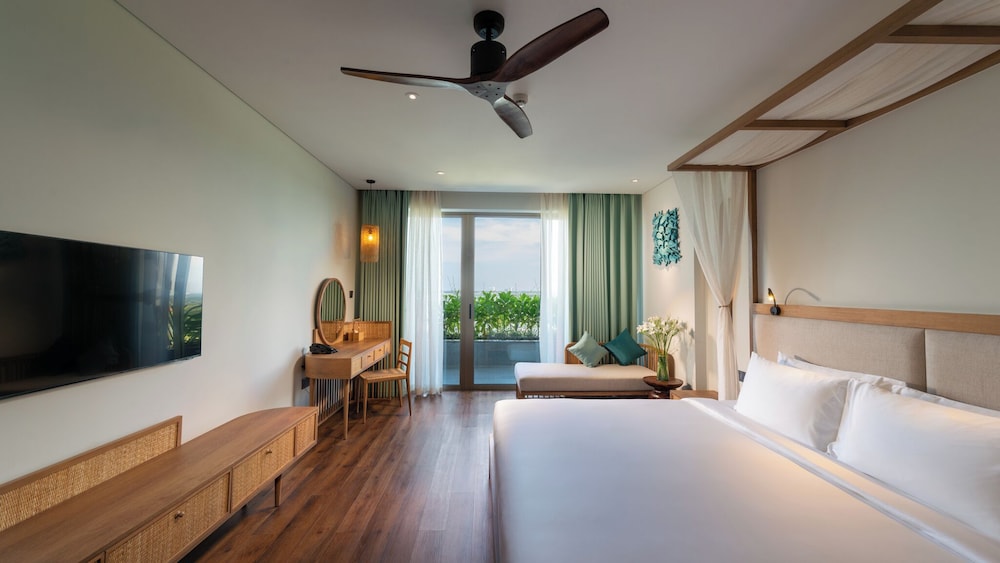 Bellerive Hoi An Resort & Spa 9/50