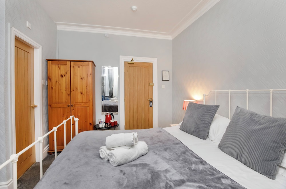 St Mary's Guest House 12/50