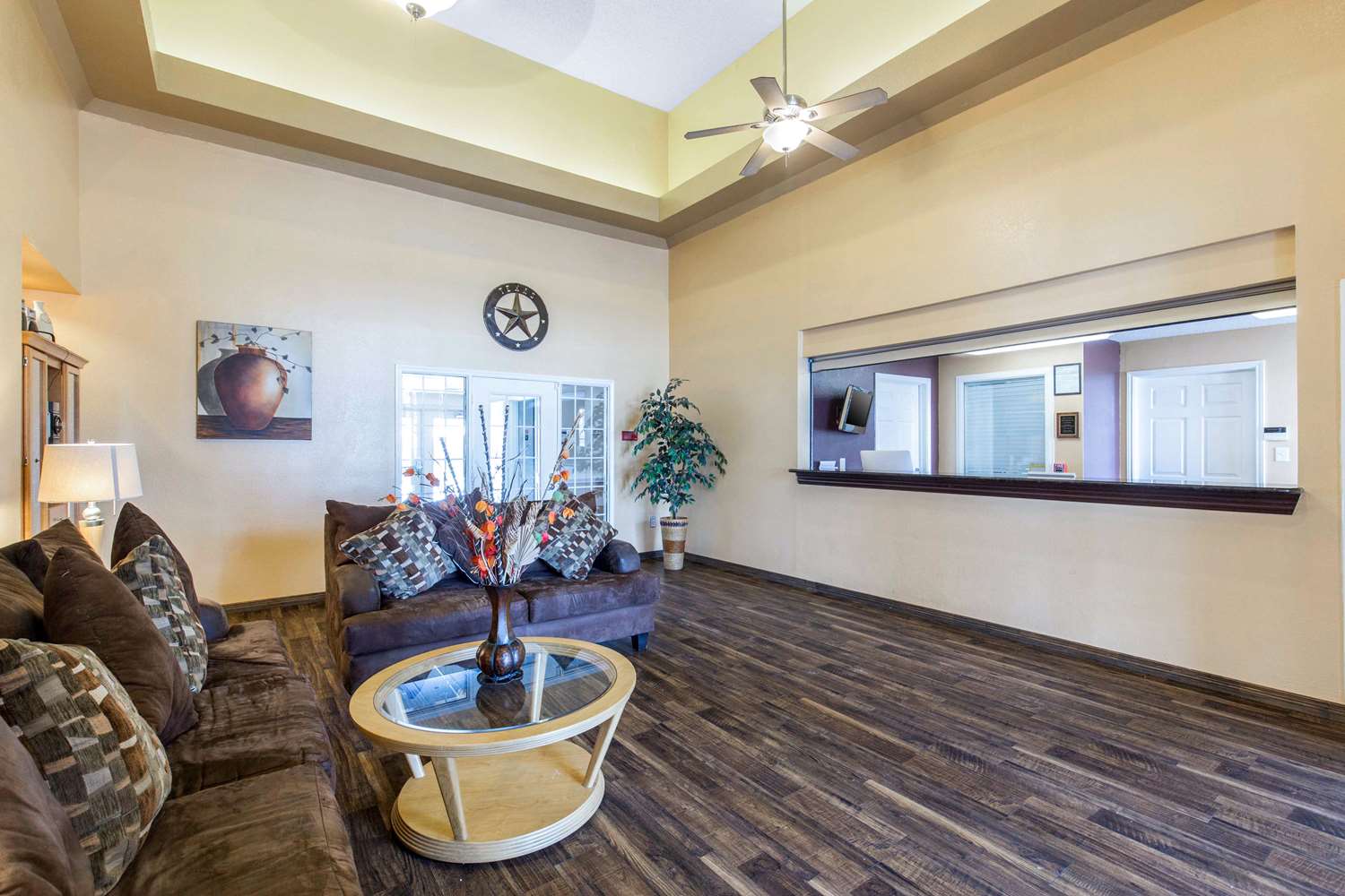 Hawthorn Extended Stay by Wyndham Lewisville 13/14
