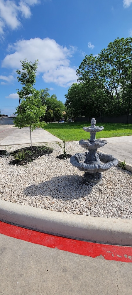 Americas Best Value Inn San Antonio Downtown Riverwalk 22/42
