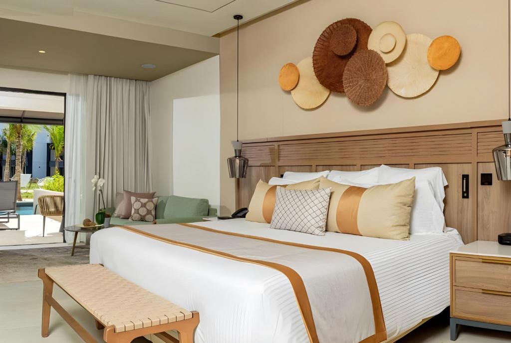 Swim Out, Junior Suite, Double Bed