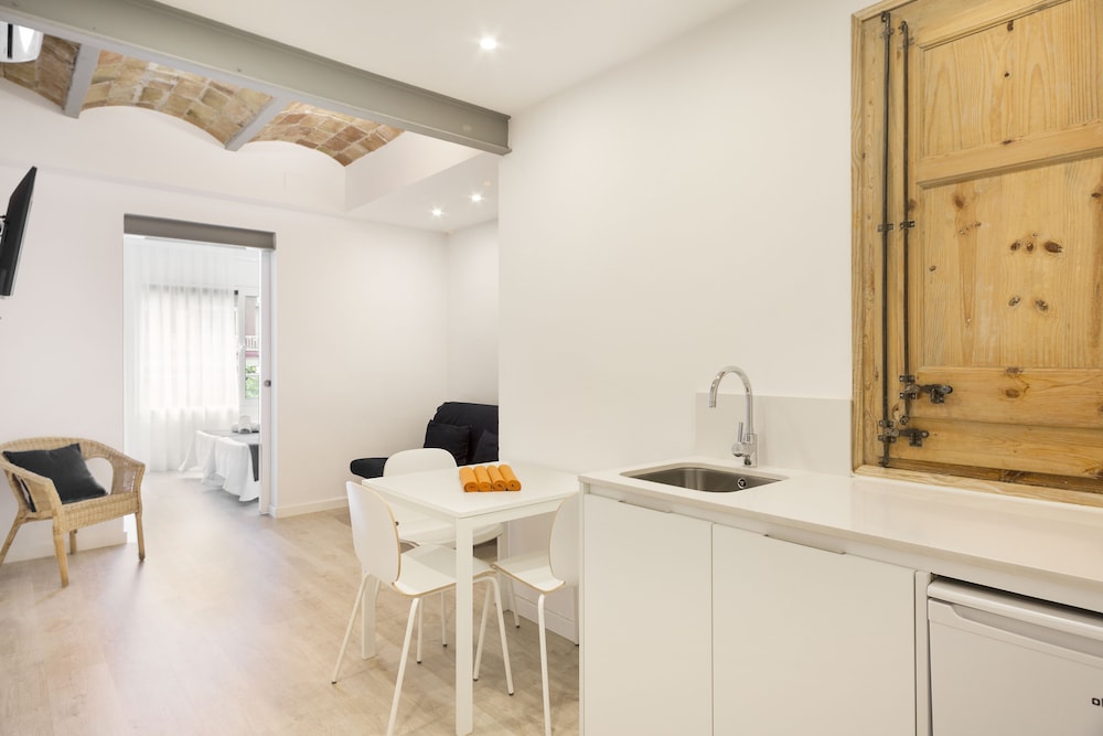 Bcnstop Sagrada Familia Apartments 10/25
