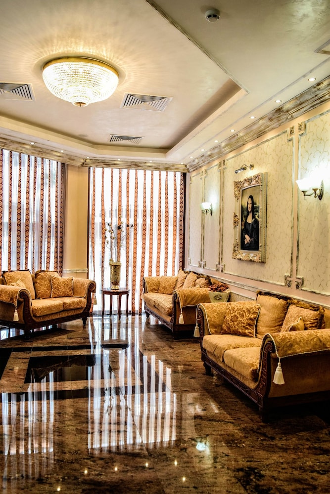 Hotel Karolina 39/60