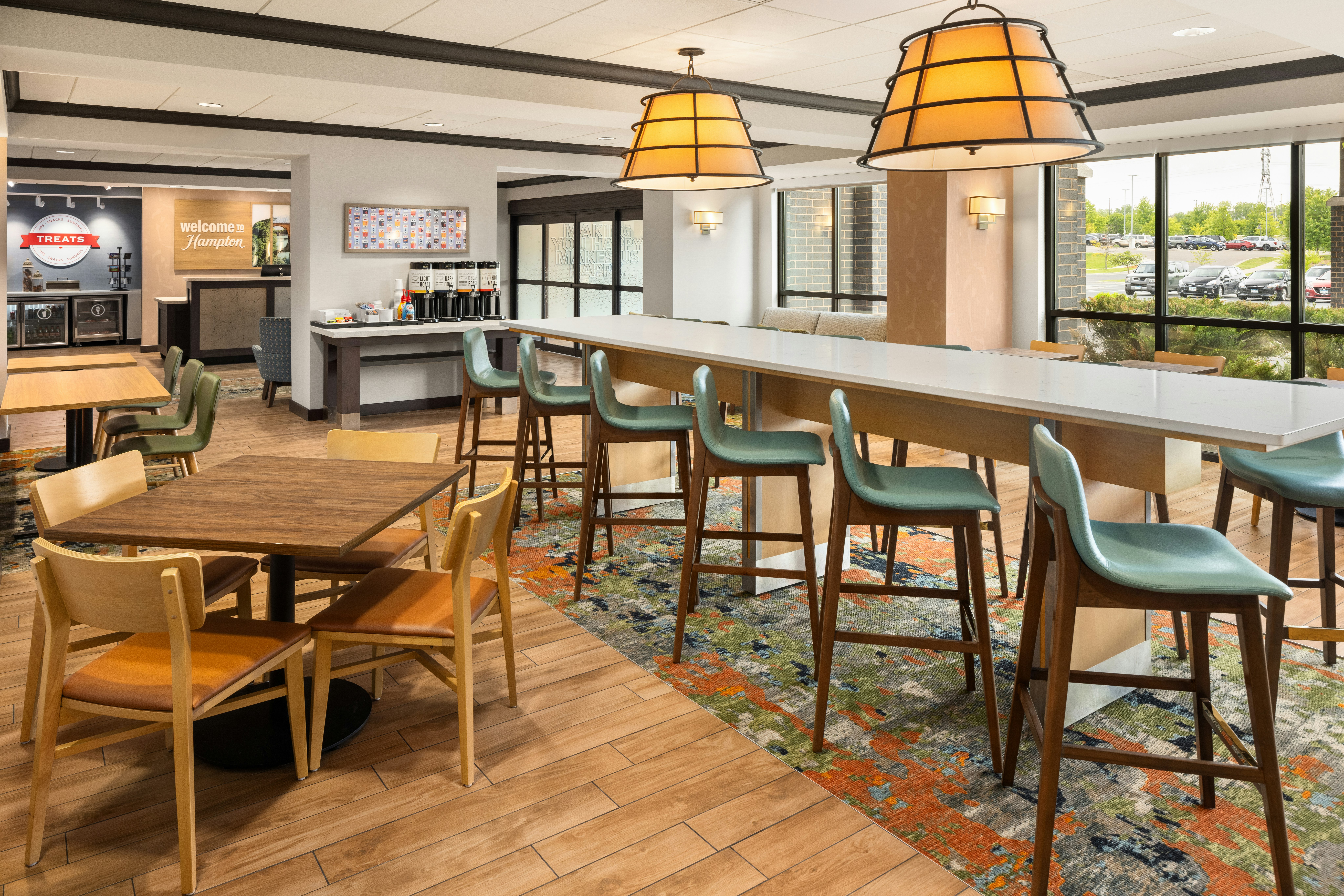 Hampton Inn Minneapolis Roseville 31/42
