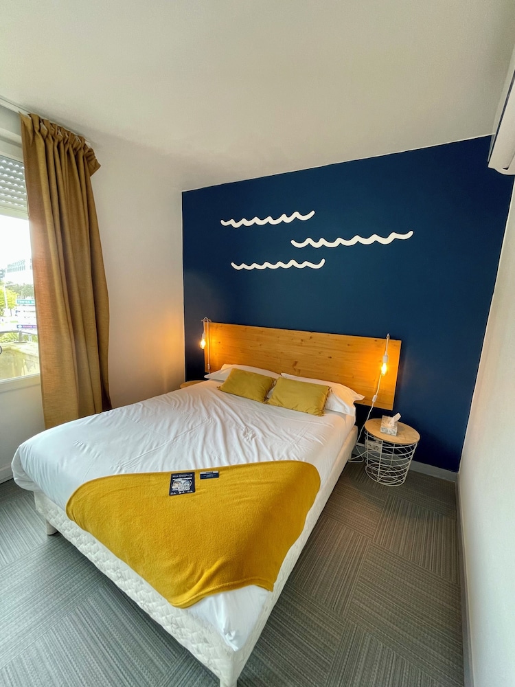 1 BEDROOM, STANDARD, DOUBLE BED