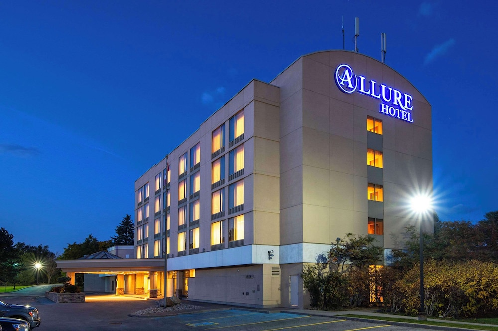 Allure Hotel & Conference Centre 2/50