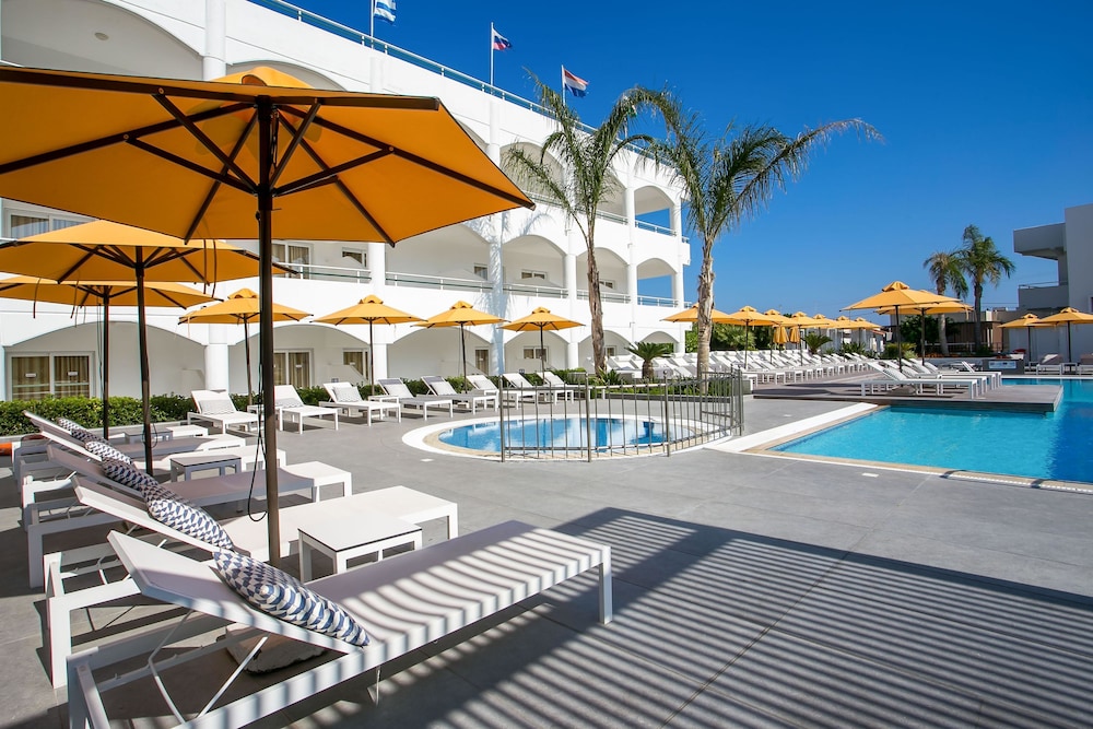 Orion Hotel 63/89