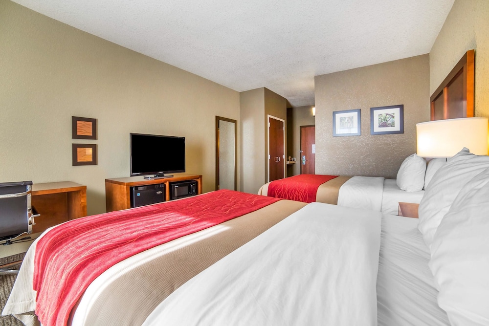 Comfort Inn & Suites Cheyenne, WY 13/41