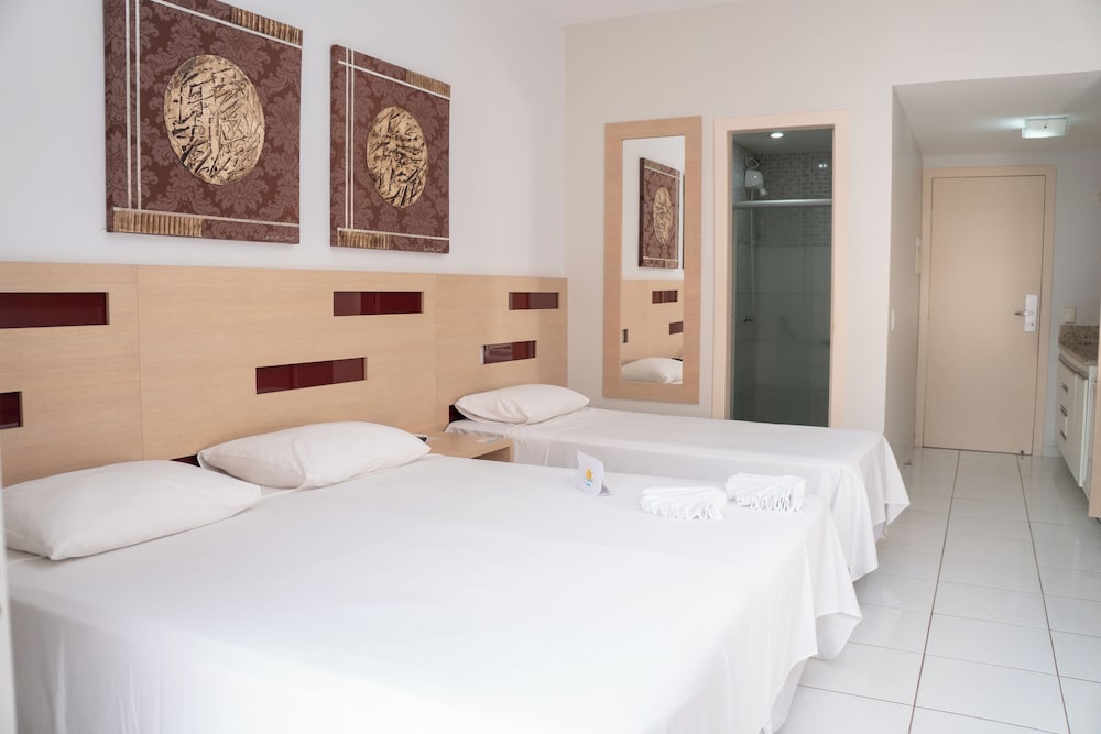 Lagoa Quente Hotel 30/60